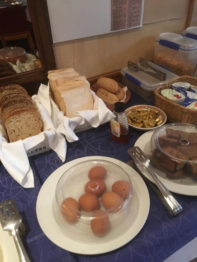 La Gaffe - Bed And Breakfast Лондон Екстериор снимка